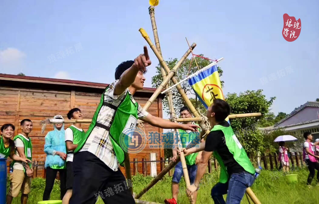 罗马炮架.jpg 罗马炮架.jpg