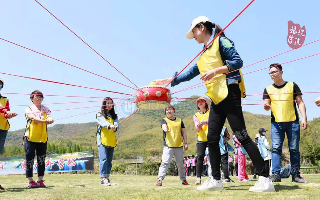 �߹Ļ����Ž���չ (2).jpg